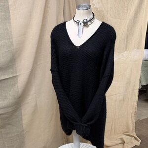 Free People Black V-Neck Sweater